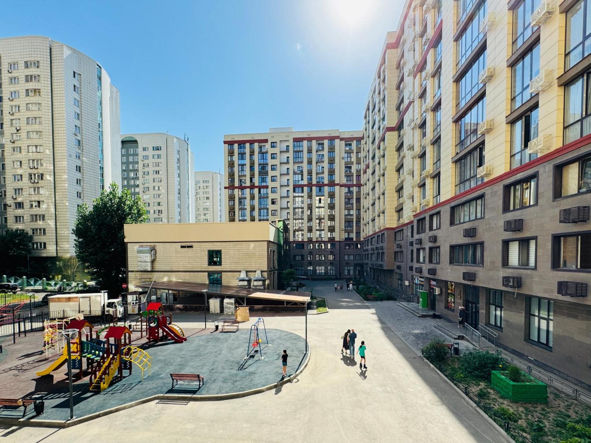 417i3 Sky Blue Sholpan Apartment